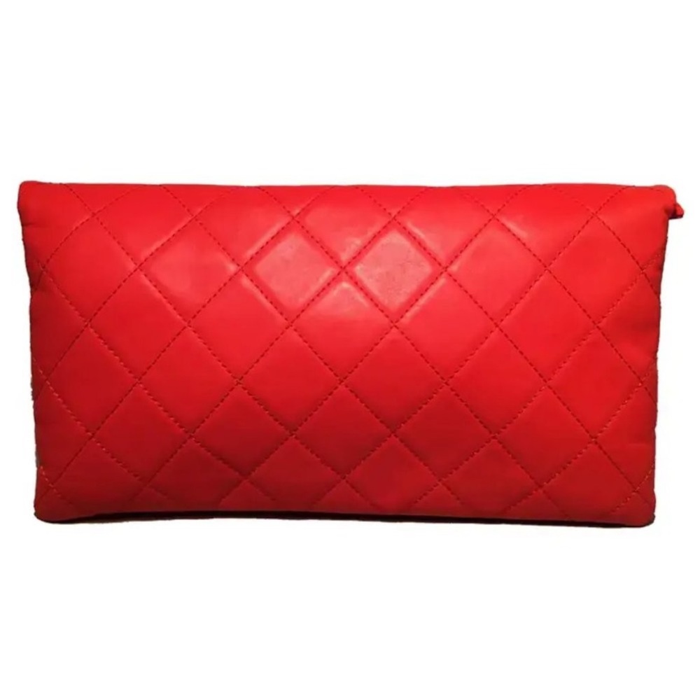 Chanel Red Quilted Leather CC Fold Over Clutch - Picture 2 of 10